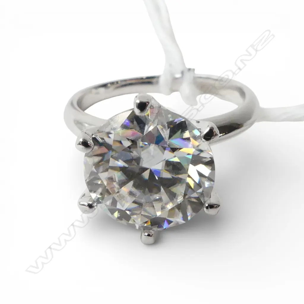 5ct MOISSANITE & SILVER RING, GRA CERT, SIZE P Image 1++
