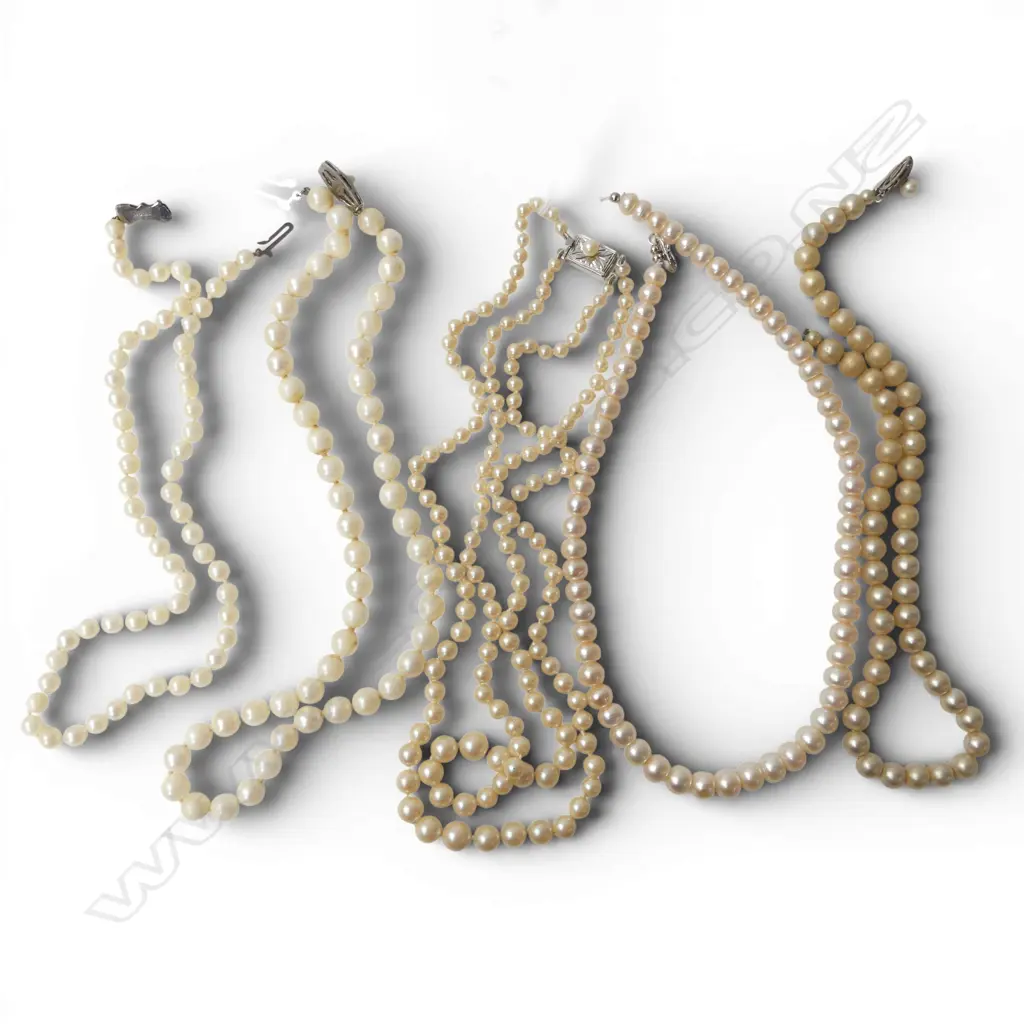2 CULTURED PEARL NECKLACES; 1 FRESHWATER BUTTON PEARL NECKLACE & QUALITY DOUBLE STRAND OF SHELL BASED CREAM PEARLS Image 1++