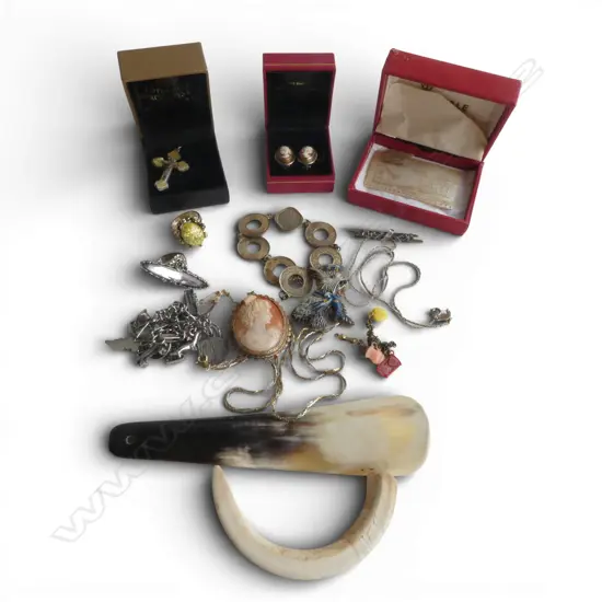 ASST. COSTUME JEWELLERY etc