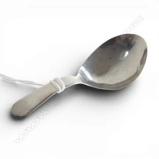 A GEORGIAN  STG TEA CADDY SPOON,  7gms