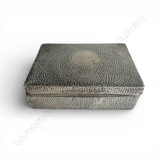 STG SILVER BOX with wood fitted interior, BIRMINGHAM 1938, 319gms faults