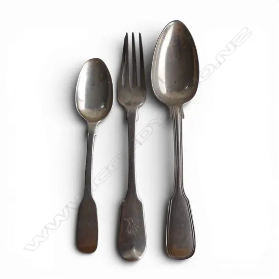 TWO GEORGIAN AND VICTORIAN SILVER SPOONS AND A VICTORIAN SILVER FORK 130gms