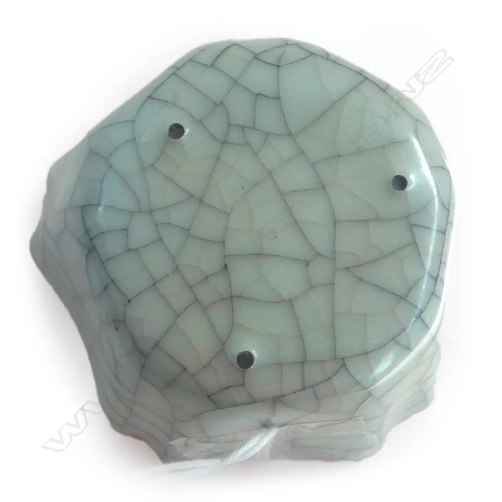 ORIENTAL BOWL, CELADON CRACKLE GLAZE 70mm dia Image 1++