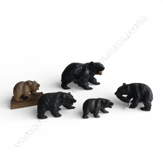 5 JAPANESE MID-CENTURY CARVED BEARS