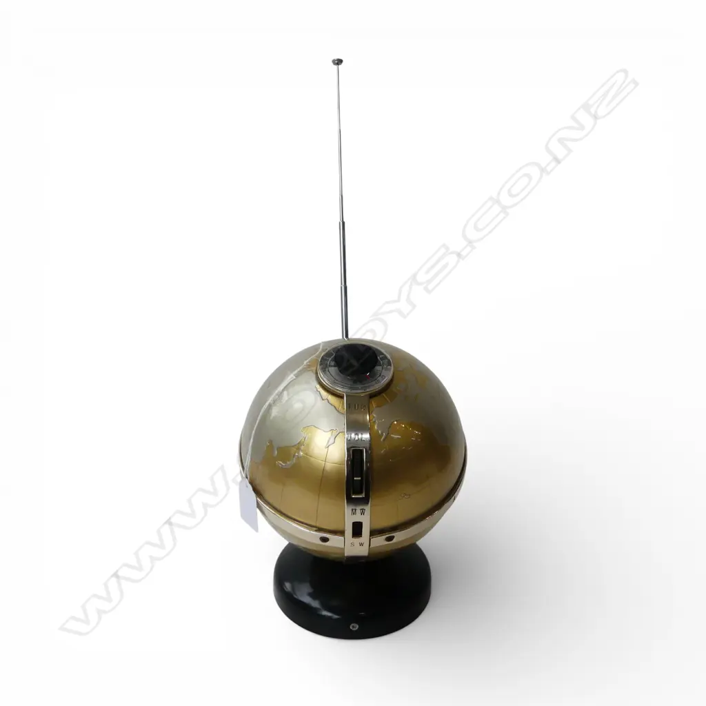 VINTAGE FLEETWOOD ALLTRANSISTOR GLOBE RADIO H.210mm Image 1++