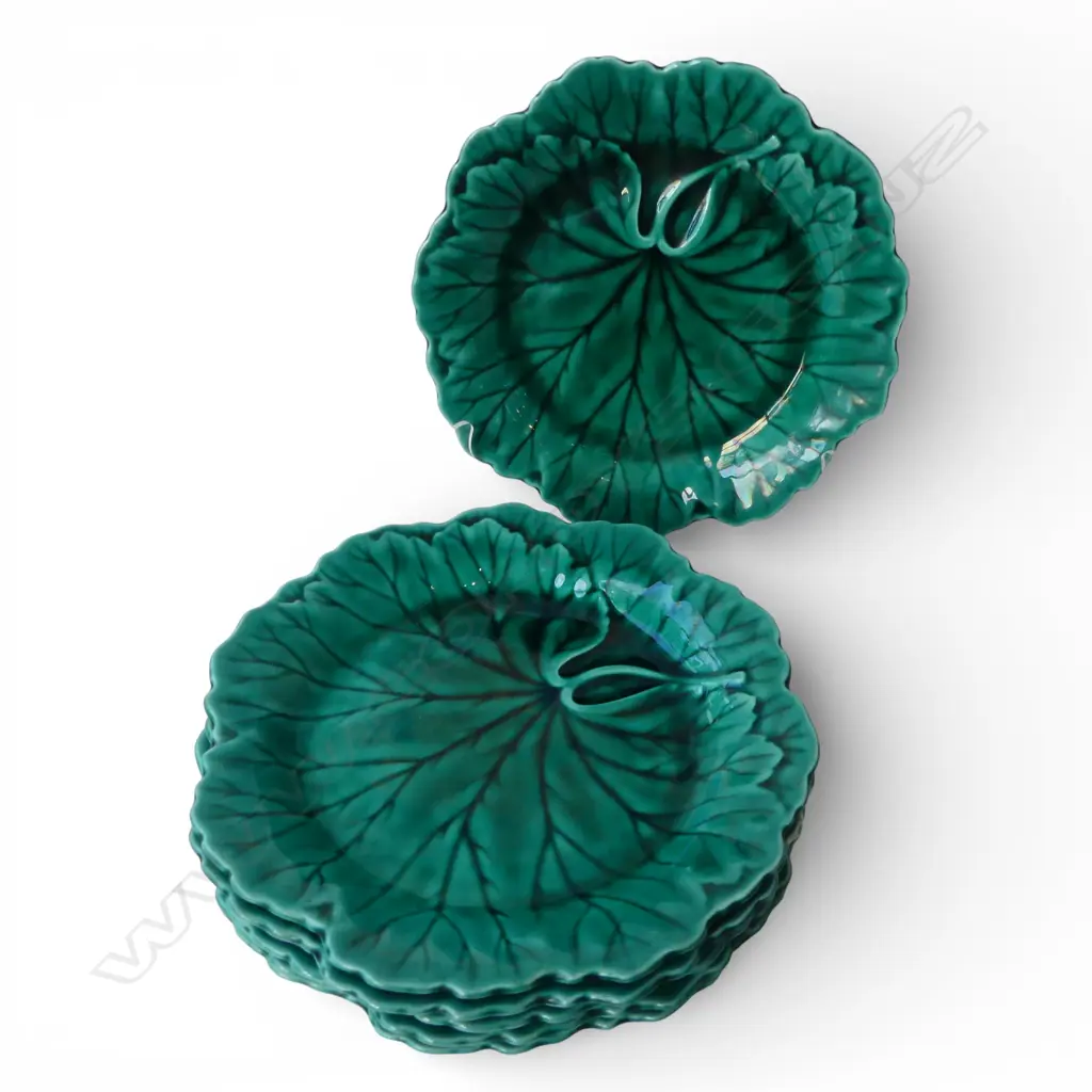 6 WEDGWOOD MAJOLICA PLATES Dia.195mm Image 1++