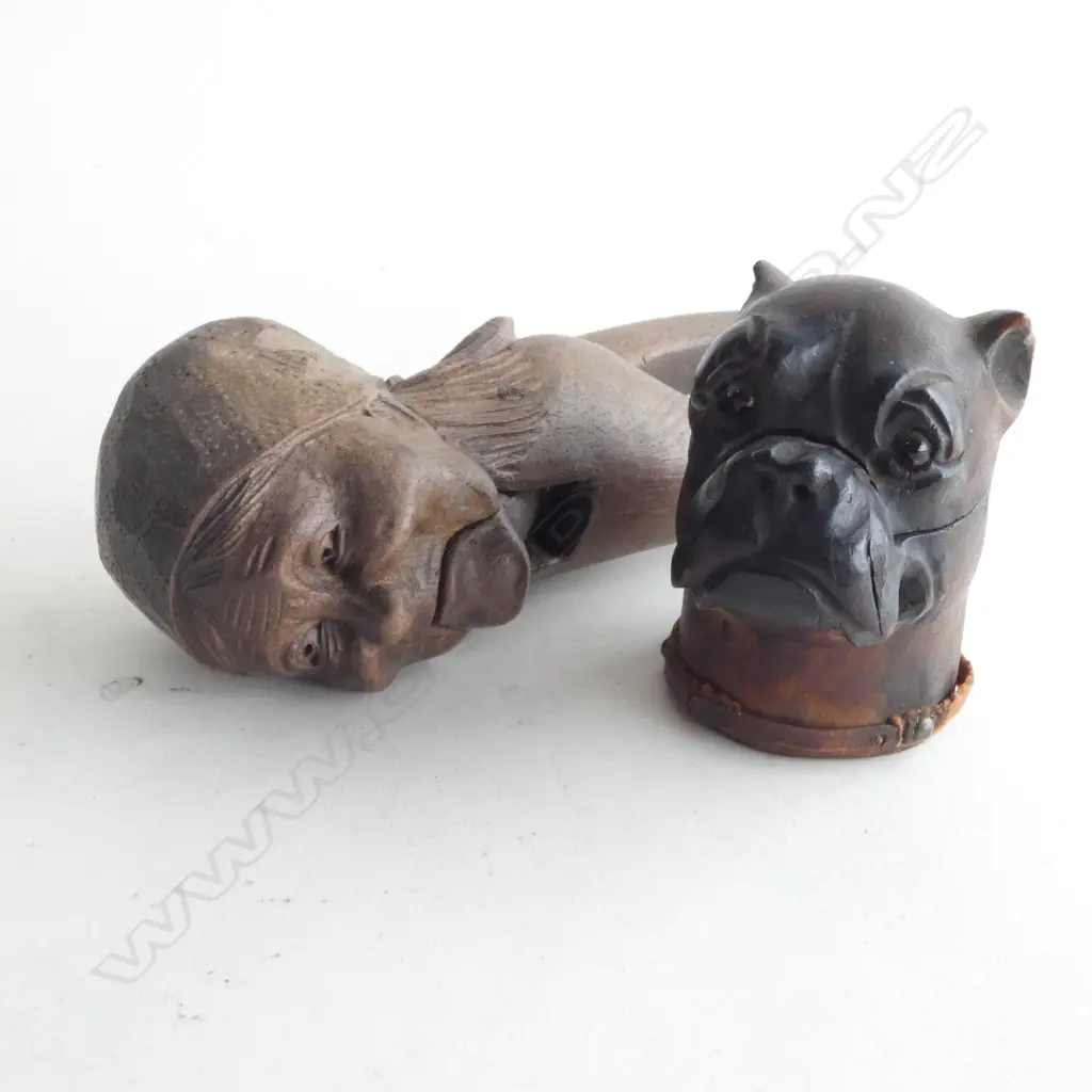 VICTORIAN LIGNUM VITAE BULL DOG INKWELL & BLACK FOREST CARVED NUT CRACKER Image 1++