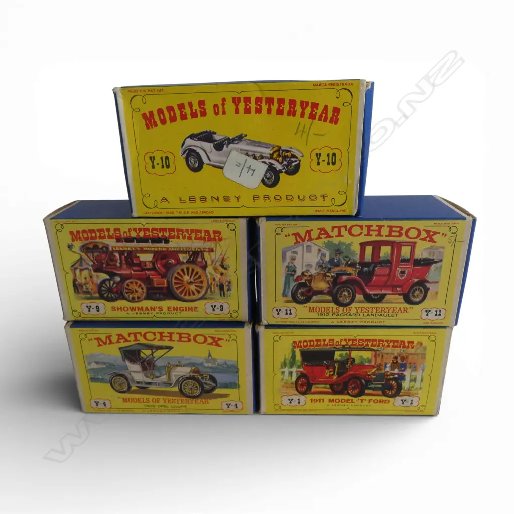 5 VINTAGE MATCHBOX 'MODELS OF YESTERYEAR' BOXED TOY CARS Image 1++