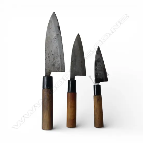 3 OLD JAPANESE CARBON STEEL CHEFS KNIVES L. 290 - 195mm