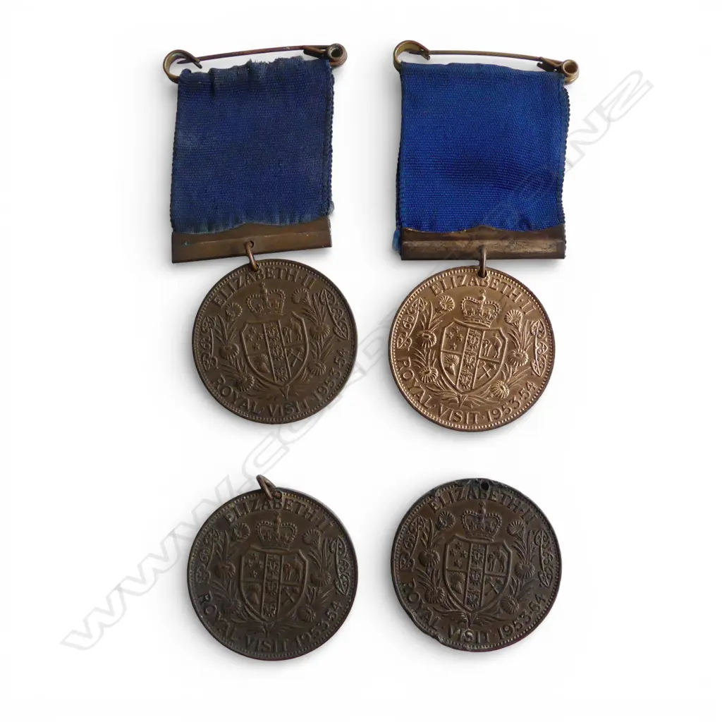 4 ELIZABETH II ROYAL VISIT MEDALLIONS Image 1++