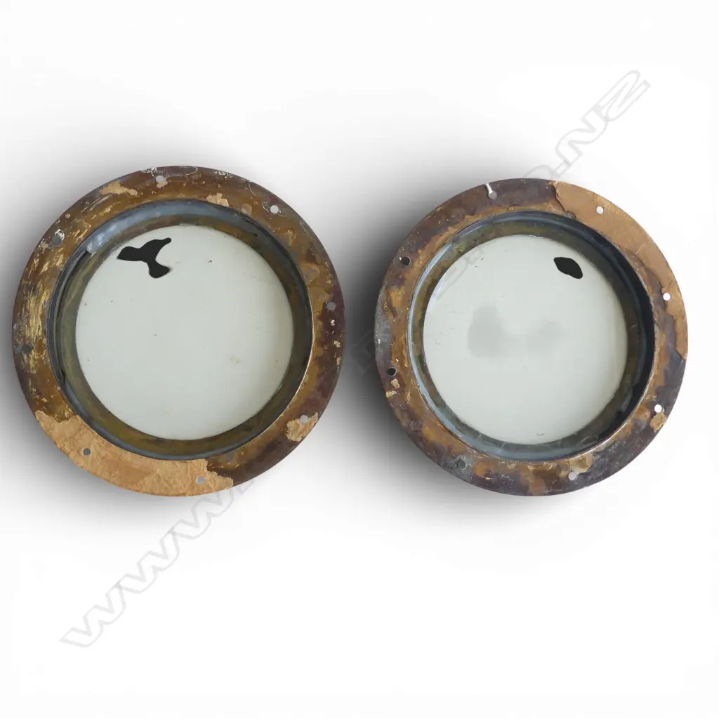 PR BRONZED METAL PORTHOLES 220mm dia Image 1++