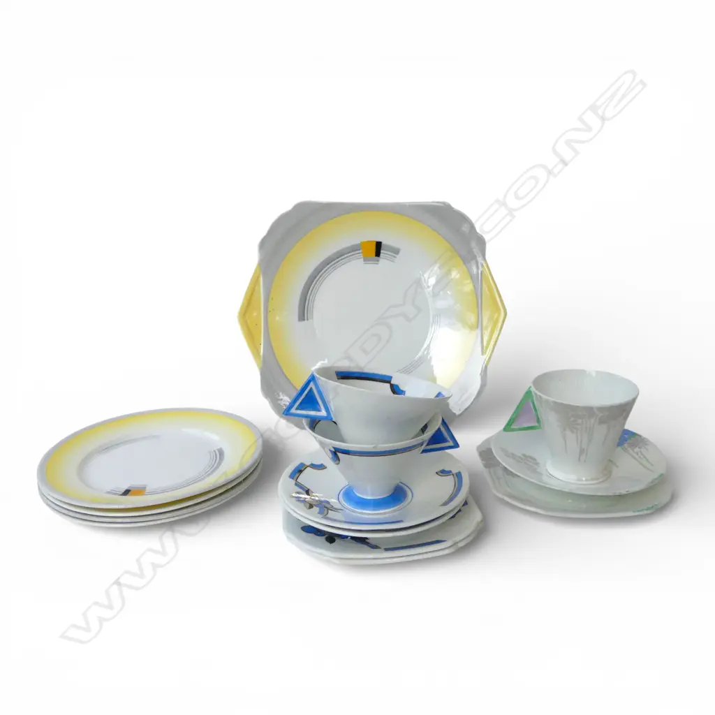 3 SHELLEY ART DECO TRIOS CAKE PLATE & 4 SIDE PLATES cup repaired, cup chip Image 1++