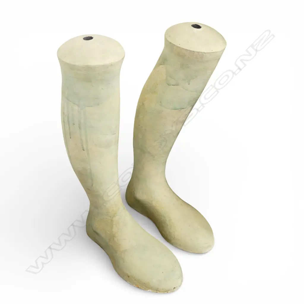 CHRISTINE THACKER PR STUDIO POTTERY LEGS; RIGHT FOOT w. MINOR CHIPS TO BASE H.600mm Image 1++