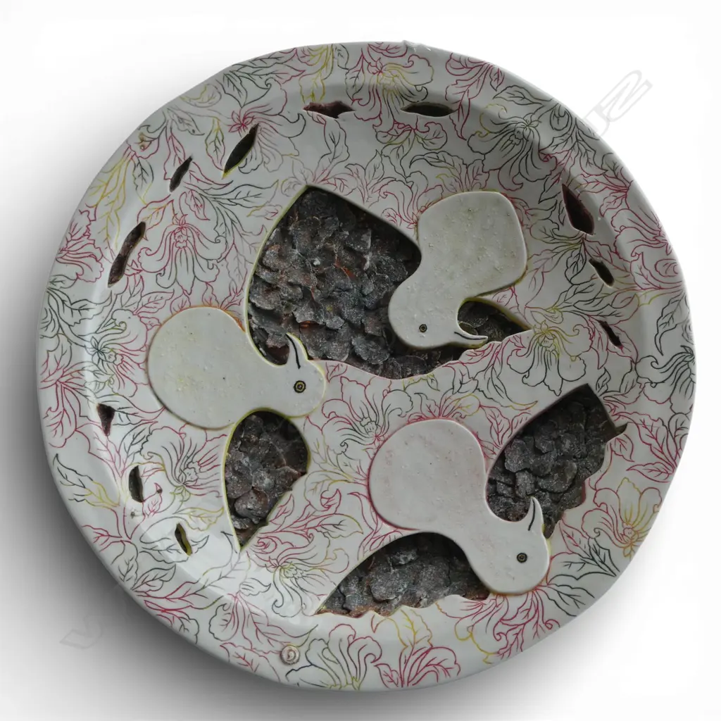 KEUM SUN LEE WALL HANGING CHARGER, BIRD MOTIFS, Dia.400mm Image 1++