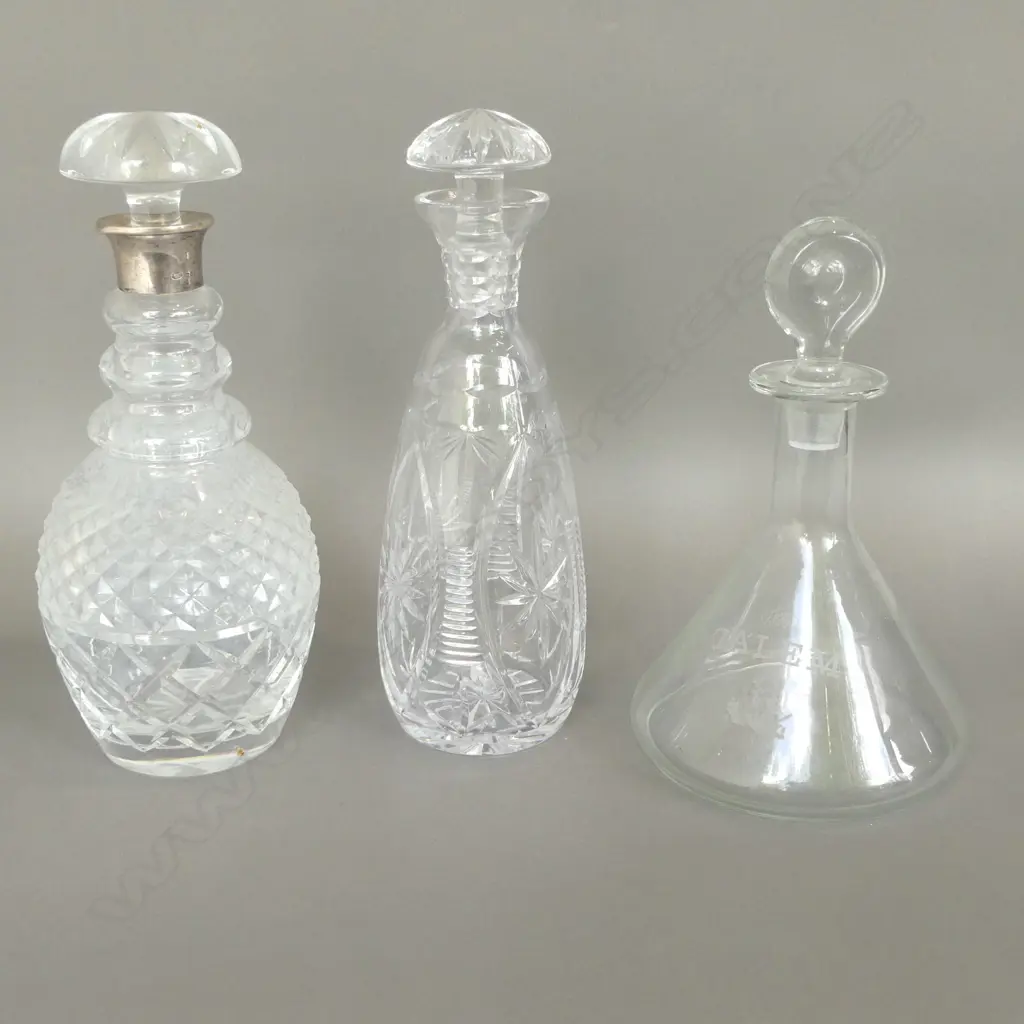 3 DECANTERS, 1 w. STG SILVER RIM H.285mm Image 1++