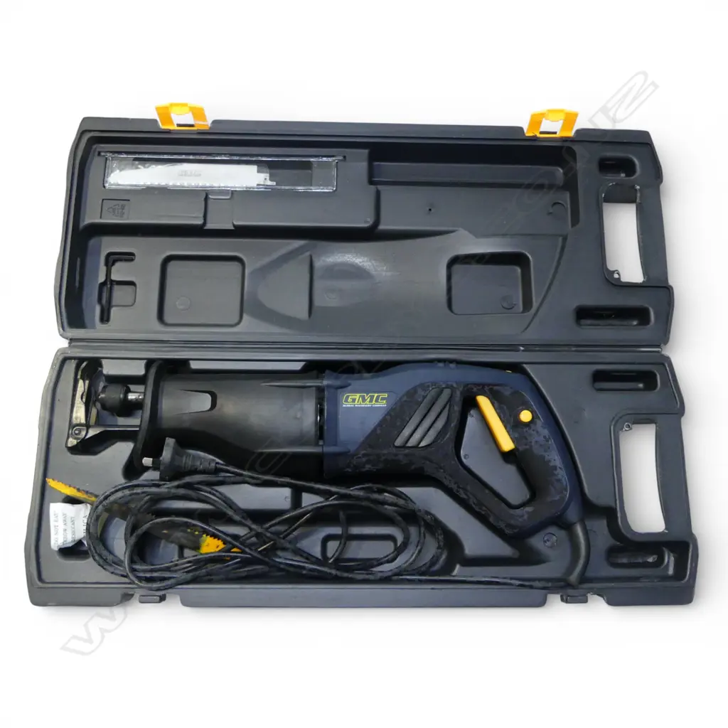 GMC 850W RECIPROCATING SAW, CASED Image 1++
