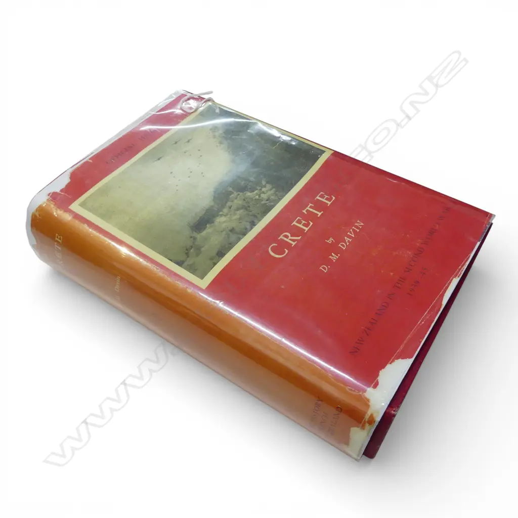 THE OFFICIAL HISTORY OF N.Z. IN WWII - CRETE by D.M. DAVIN first edition, folding maps Image 1++