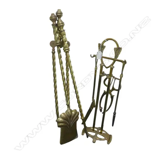 2 SETS OF 3 FIRE TOOLS (1 ON STAND) H.595mm