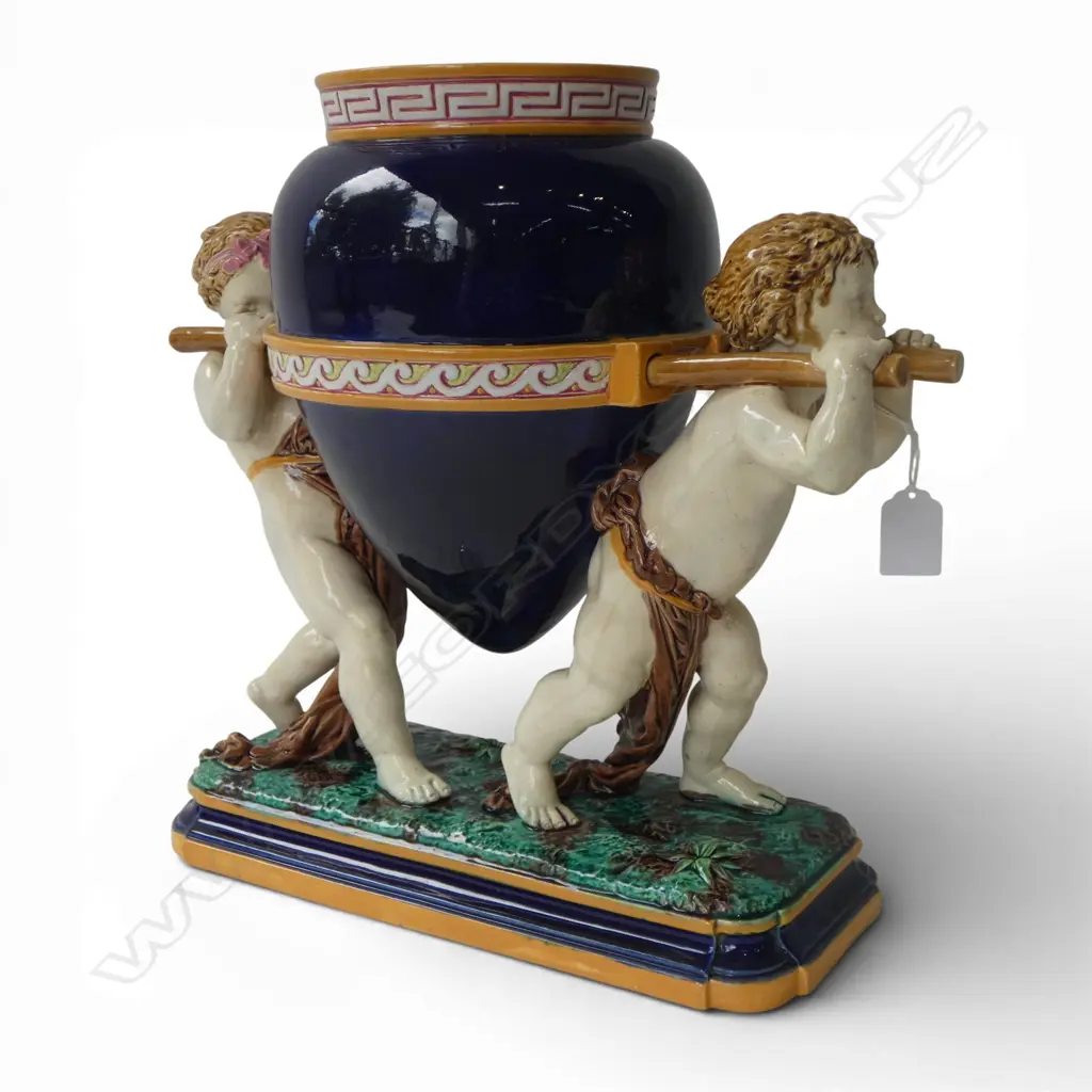 MINTON MAJOLICA CENTRE PIECE faults H.350mm Image 1++