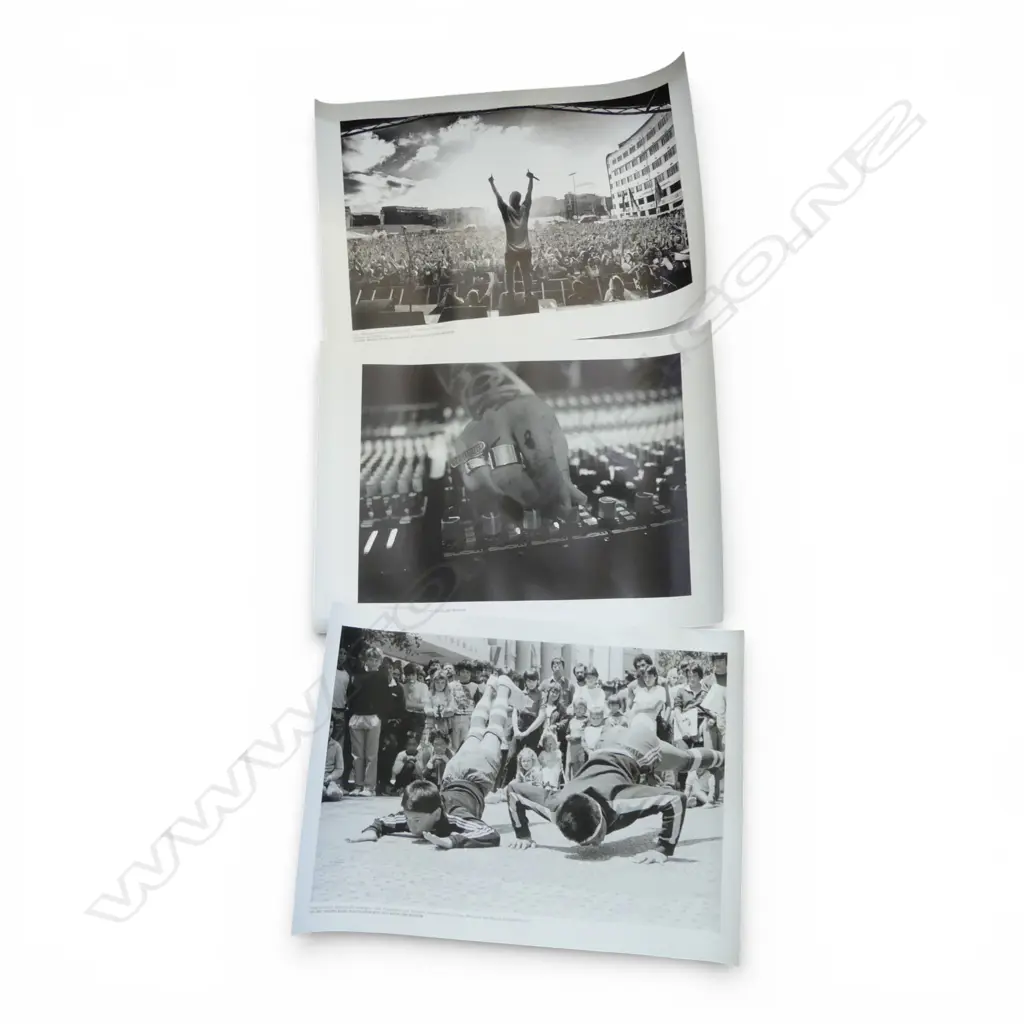 3 AUCKLAND MUSEUM POSTER PRINTS FROM THE VOLUME EXHIBITION  A2 SIZE Image 1++