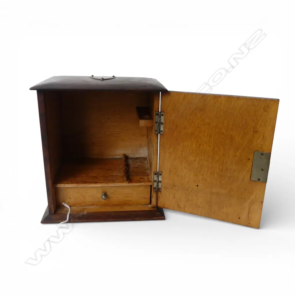SMOKERS CABINET 240x210mm Image 1++