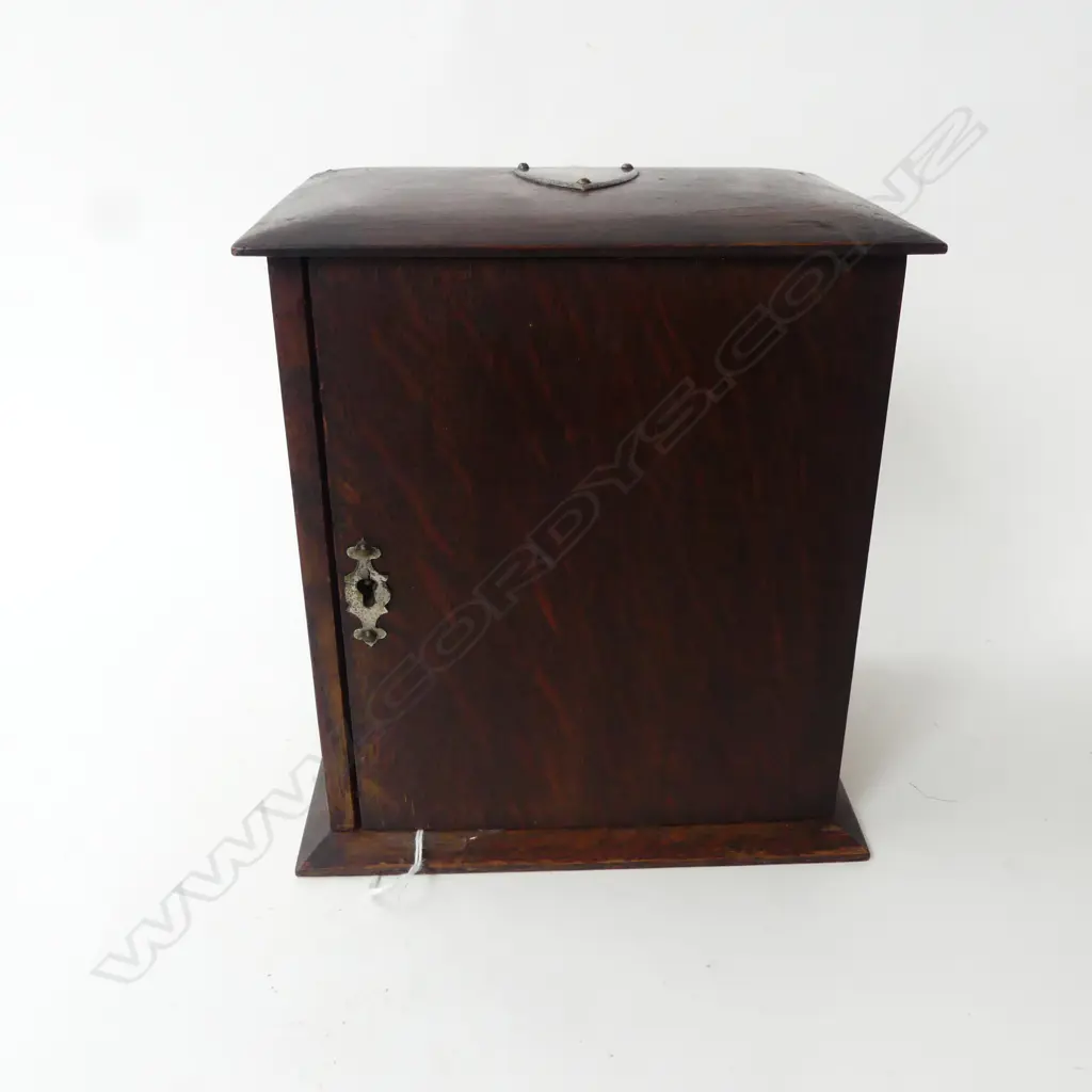 SMOKERS CABINET 240x210mm Image 1++