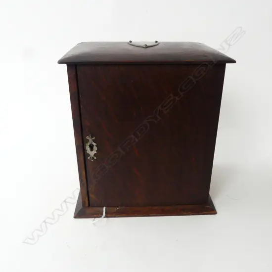 SMOKERS CABINET 240x210mm