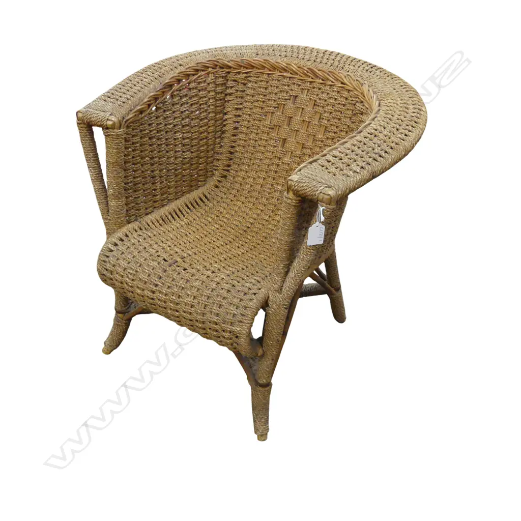 WOVEN CANE CHILDS CHAIR Image 1++