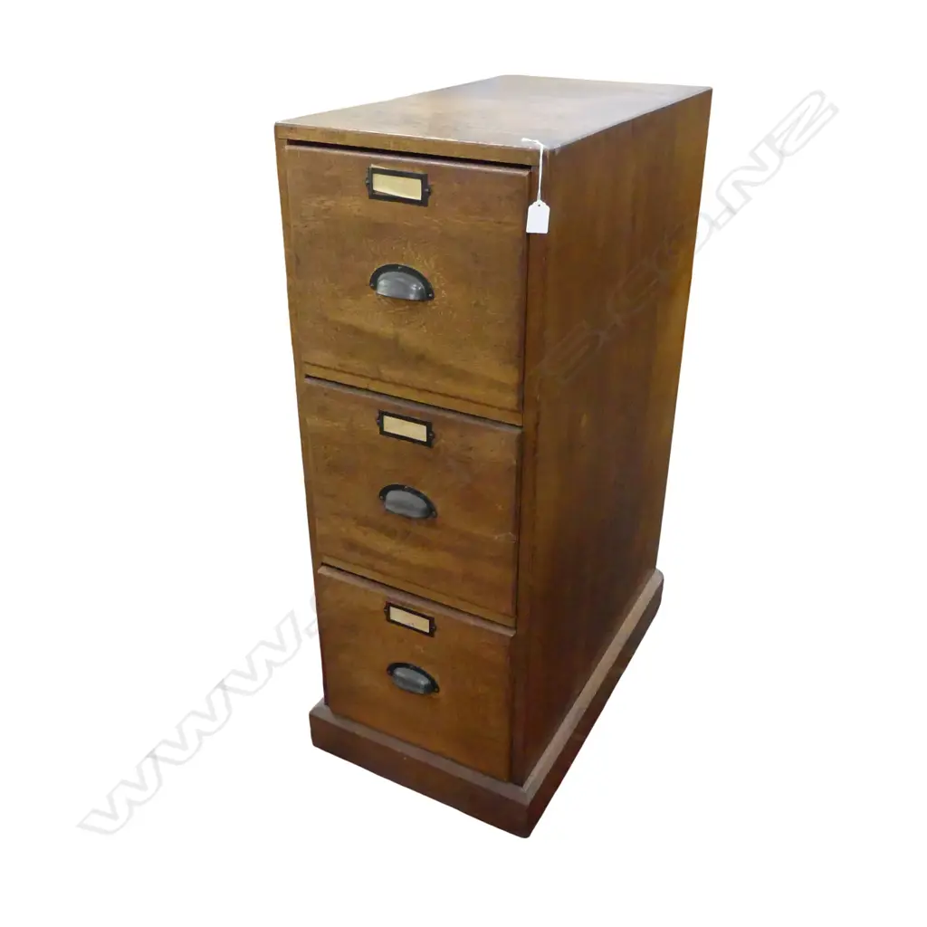 VINTAGE 3 DRAWER OAK FILING CABINET 410x690x1070mm Image 1++