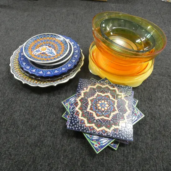 TURKISH CERAMICS / TUPPERWARE