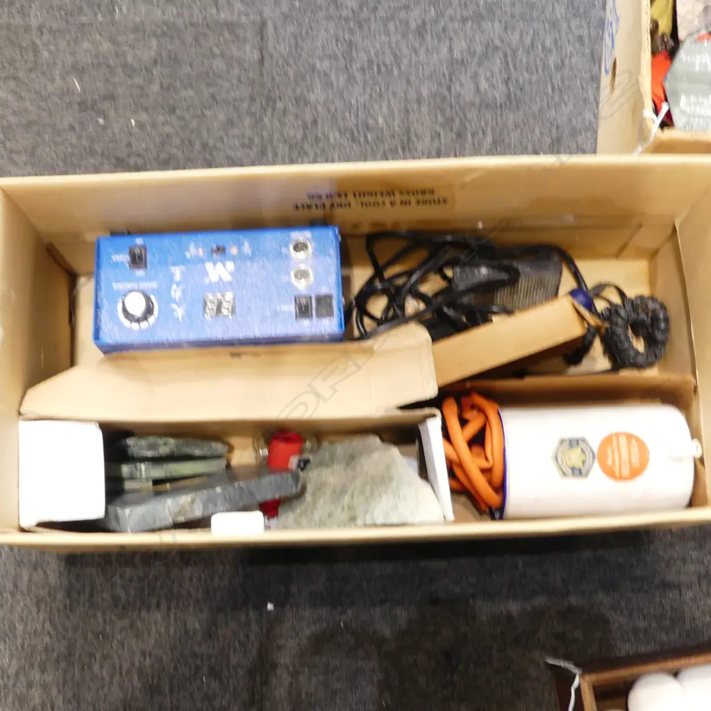 ELECTRONIC STONE WORKING DREMMEL, ASST JADE PCES + VINTAGE WATER PURIFIER  Image 1++