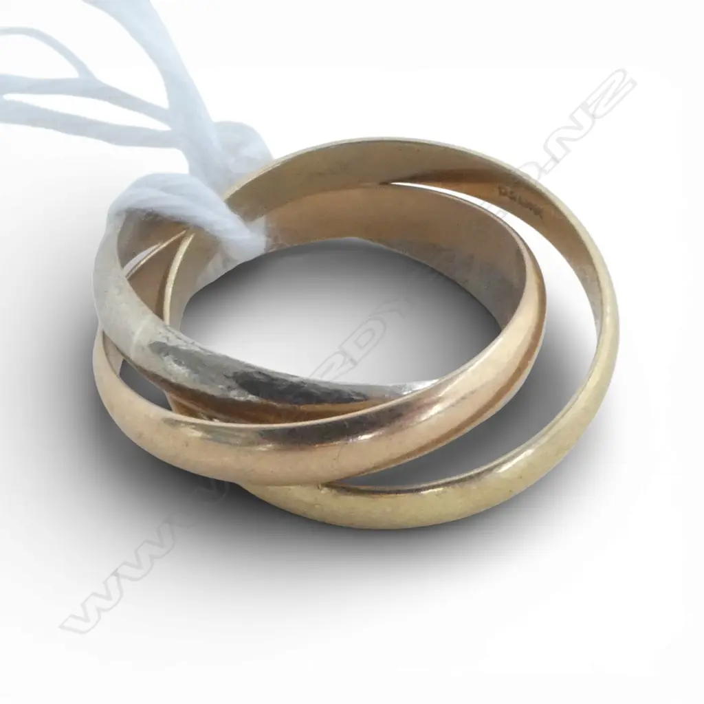 18ct 3 COLOUR GOLD RUSSIAN WEDDING RING 5.84gms size K Image 1++