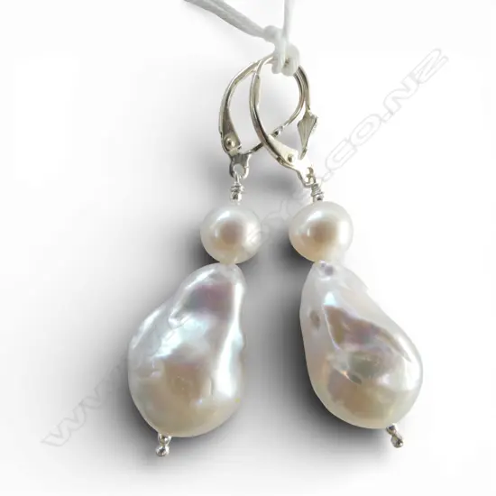 PR SILVER & BAROQUE PEARL EARRINGS