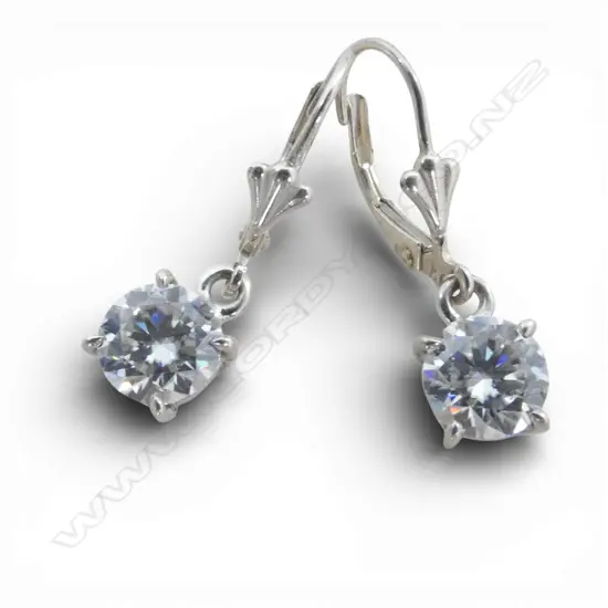 PR SILVER & MOISSANITE EARRINGS