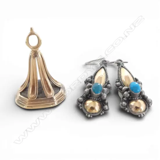 PR ANTIQUE 22ct G/PLATE & SILVER EARRINGS + GOLD PLATE FOB SEAL