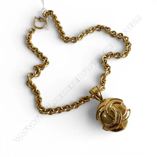 CHANEL GP PENDANT NECKLACE L.500mm MADE IN FRANCE + BOX