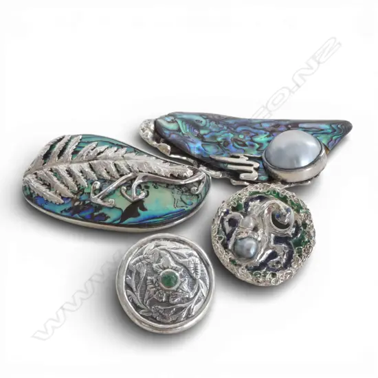 FOUR ORIGINAL SIMON MISDALE SILVER/PAUA/BLACK PEARL BROOCHES From Simon's estate