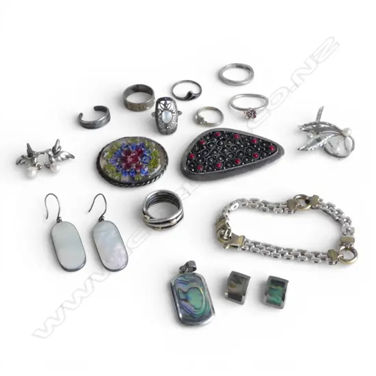 ASST. SILVER JEWELLERY, 81.54gm