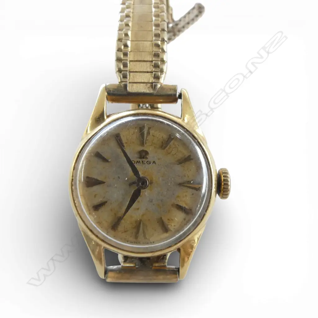 VINTAGE LADIES OMEGA 18CT GOLD CASE COCKTAIL WATCH Total Weight without movement but includes glass & strap 12.3G +/- Image 1++