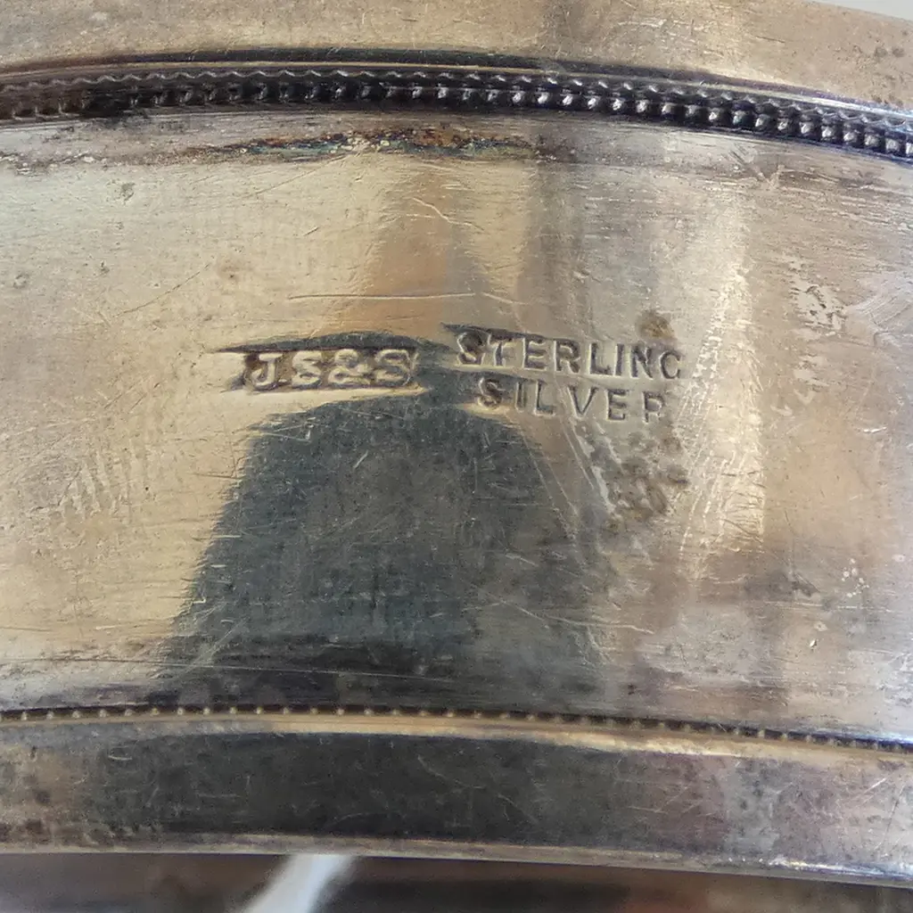 SWINDELL & SONS ChCh NZ SILVER NAPKIN RING 16.8gms Image 1++