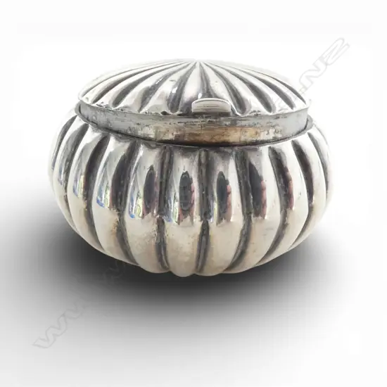 VICTORIAN SILVER VANITY POT interior converted to pin cushion Birmingham 1891