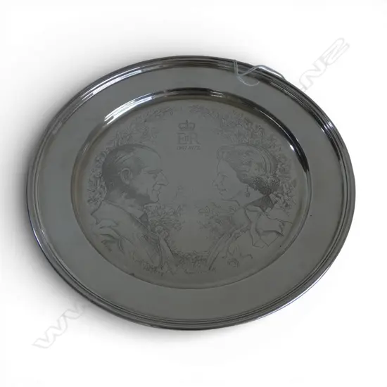STG SILVER PLATE 'ERII 1947-1972' LONDON 1972 230mm dia 384gms 