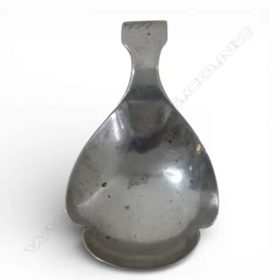 GEORGIAN STG SILVER TEA CADDY SPOON, BIRMINGHAM, 8.07gms