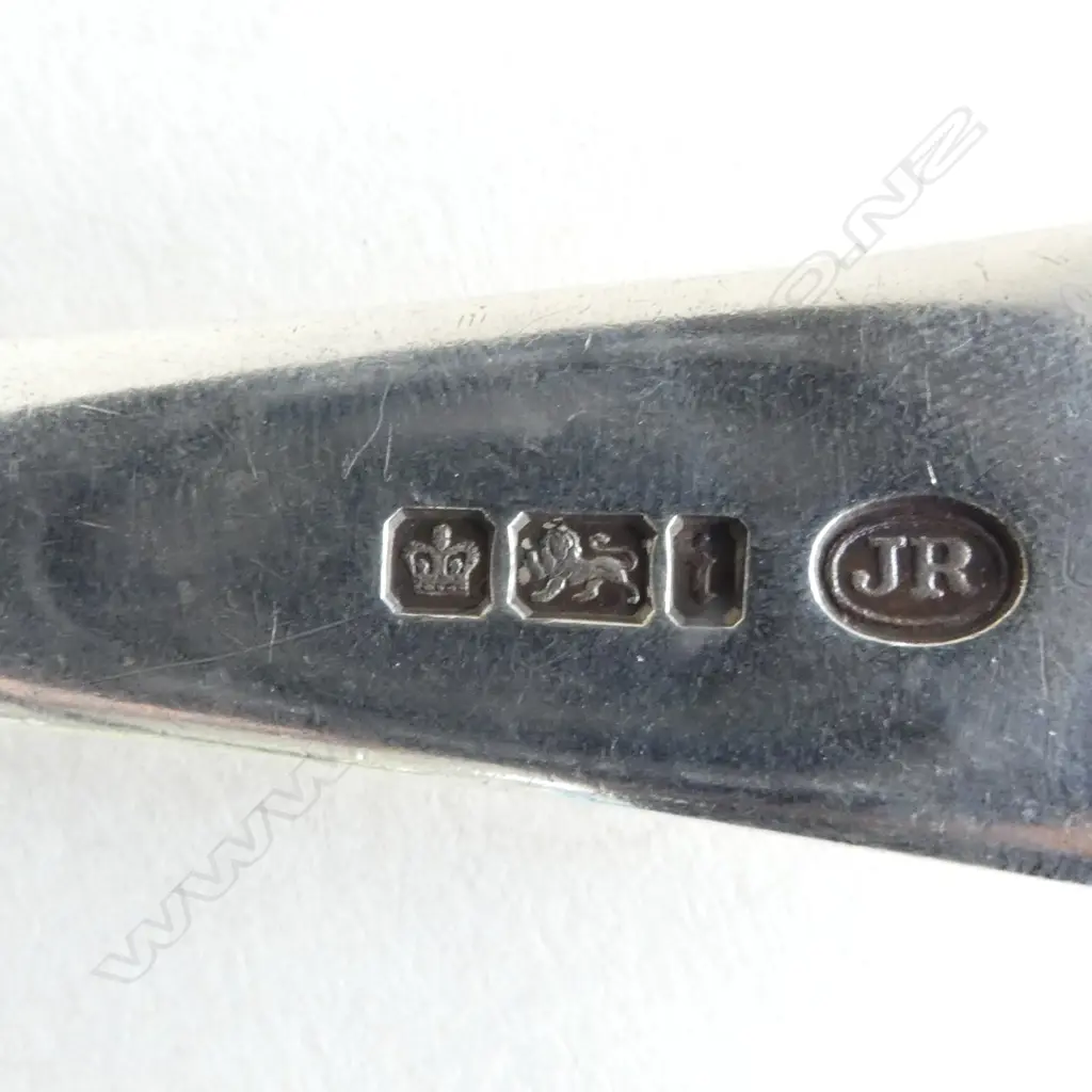 STG SILVER TABLE SPOON, SHEFFIELD 20thC L.230mm 73gms Image 1++