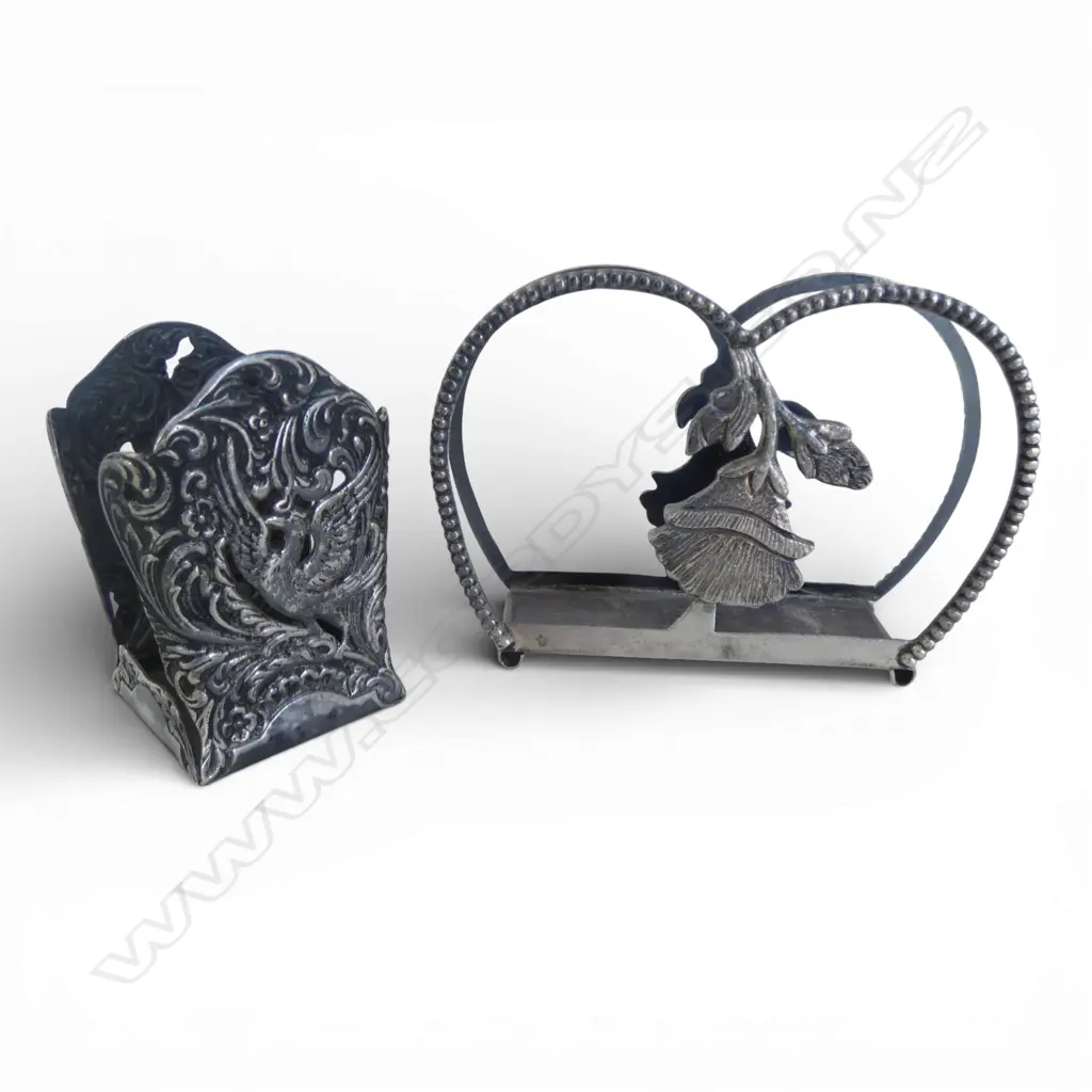 STG SILVER LETTER HOLDER 97gms + EP MATCHBOX HOLDER Image 1++