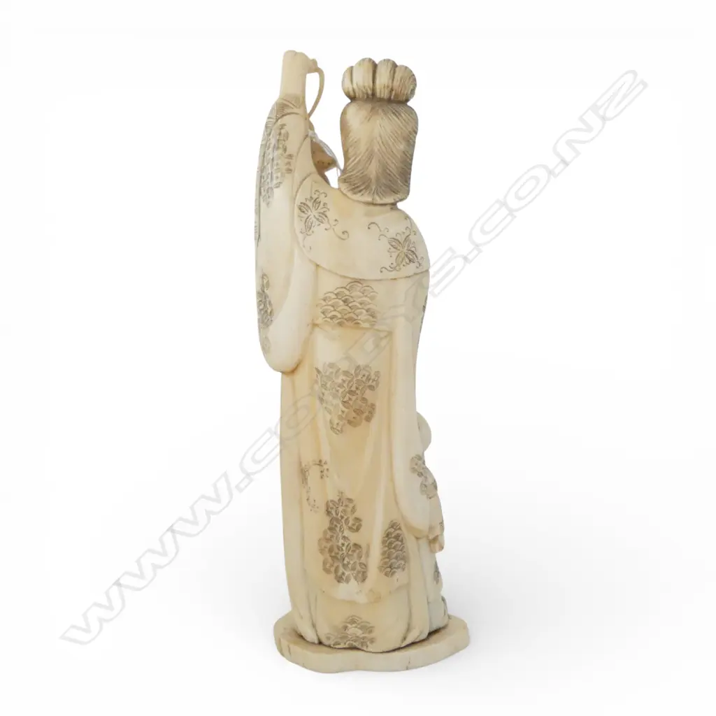 JAPANESE CARVED MARINE IVORY FIGURE OF A WOMAN & CHILD H.255mm Image 1++