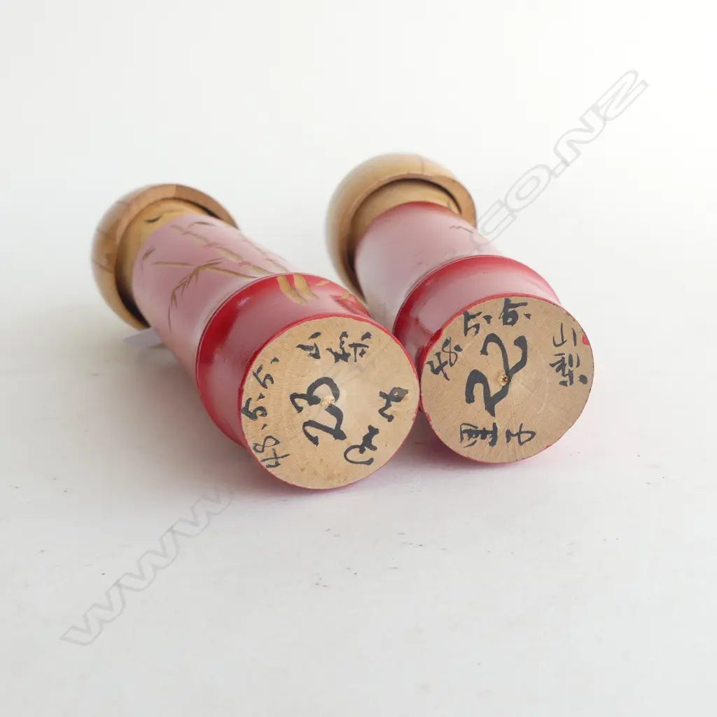 PR VINTAGE RED BAMBOO MOTIF KOKESHI DOLLS, signed 1948 on base, H.240mm Image 1++