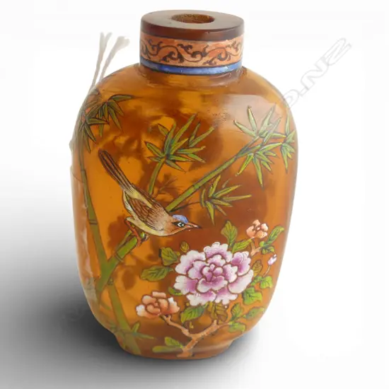 ORIENTAL GLASS SNUFF BOTTLE H.65mm