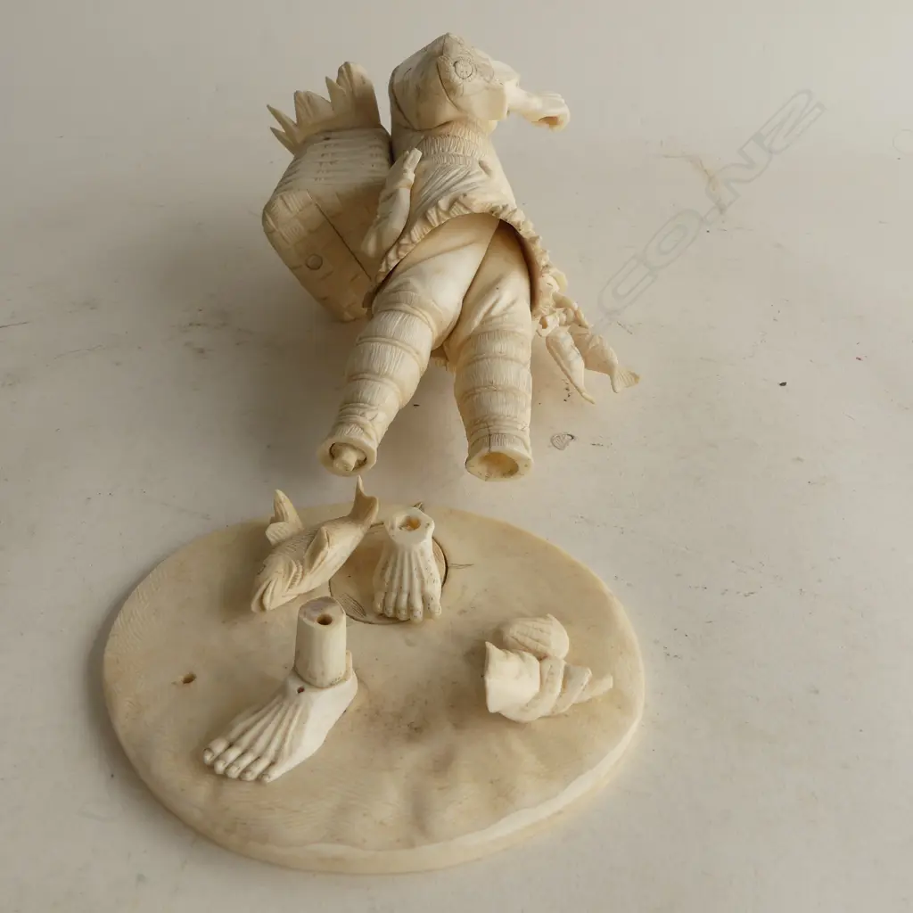 JAPANESE IVORY FISHERMAN FIGURE H.220mm SIGNED TO BASE. PIECES LOOSE Image 1++