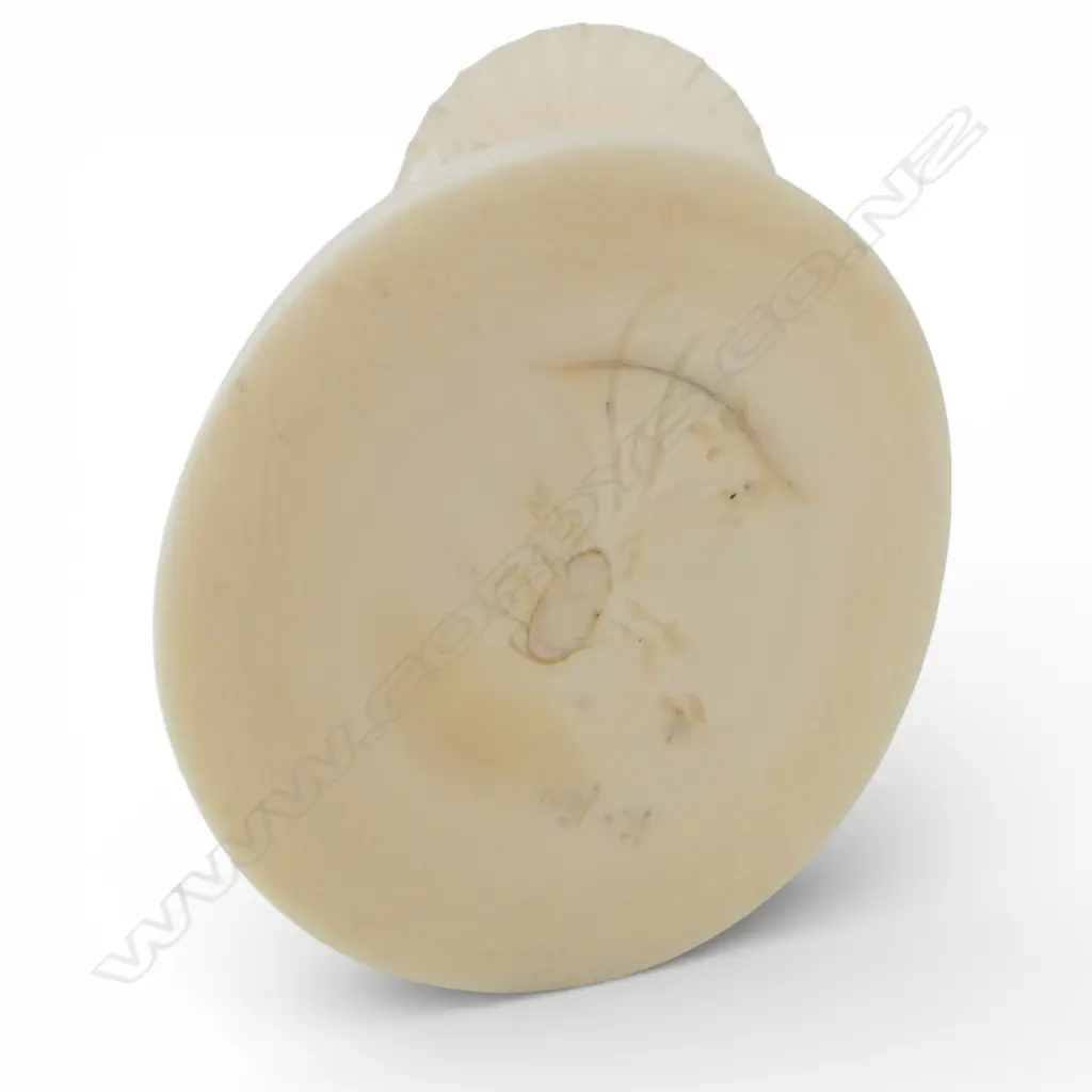 JAPANESE IVORY FIGURE; WOMAN IN KIMONO w. PARASOL H.190mm SIGNED TO BASE Image 1++